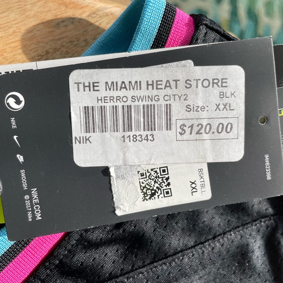 Brand new with tags, Miami Heat men’s jersey - Picture 4 of 4